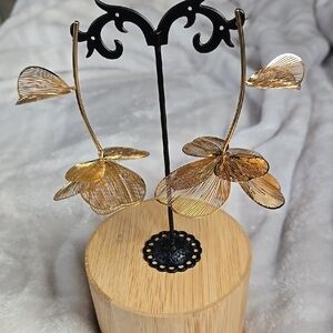 Zara Elegant Goldtone Floral Earrings